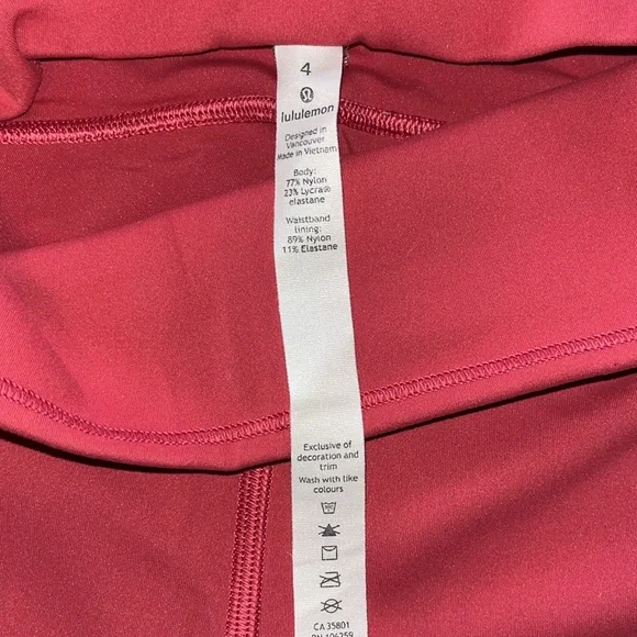 Lululemon Pink Cropped Leggins - Picture 4 of 4